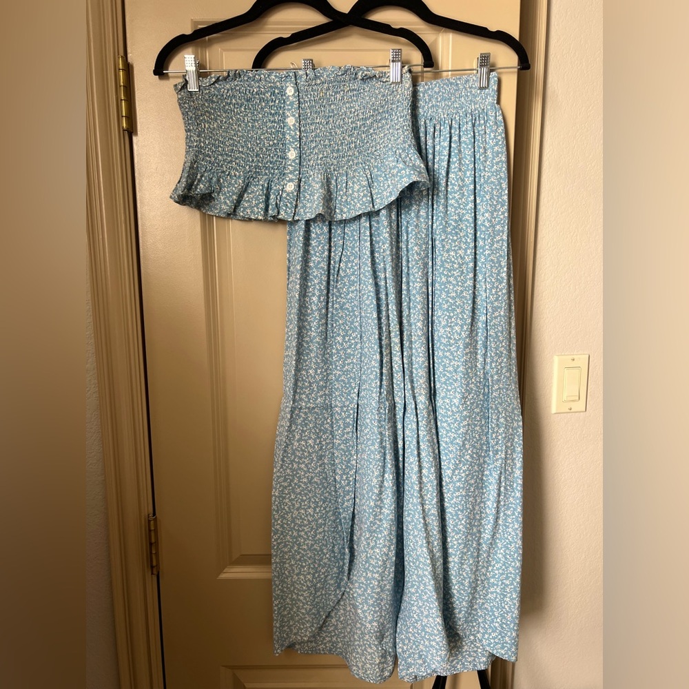 American Threads Floral Set - Both Top and Pants Size Medium